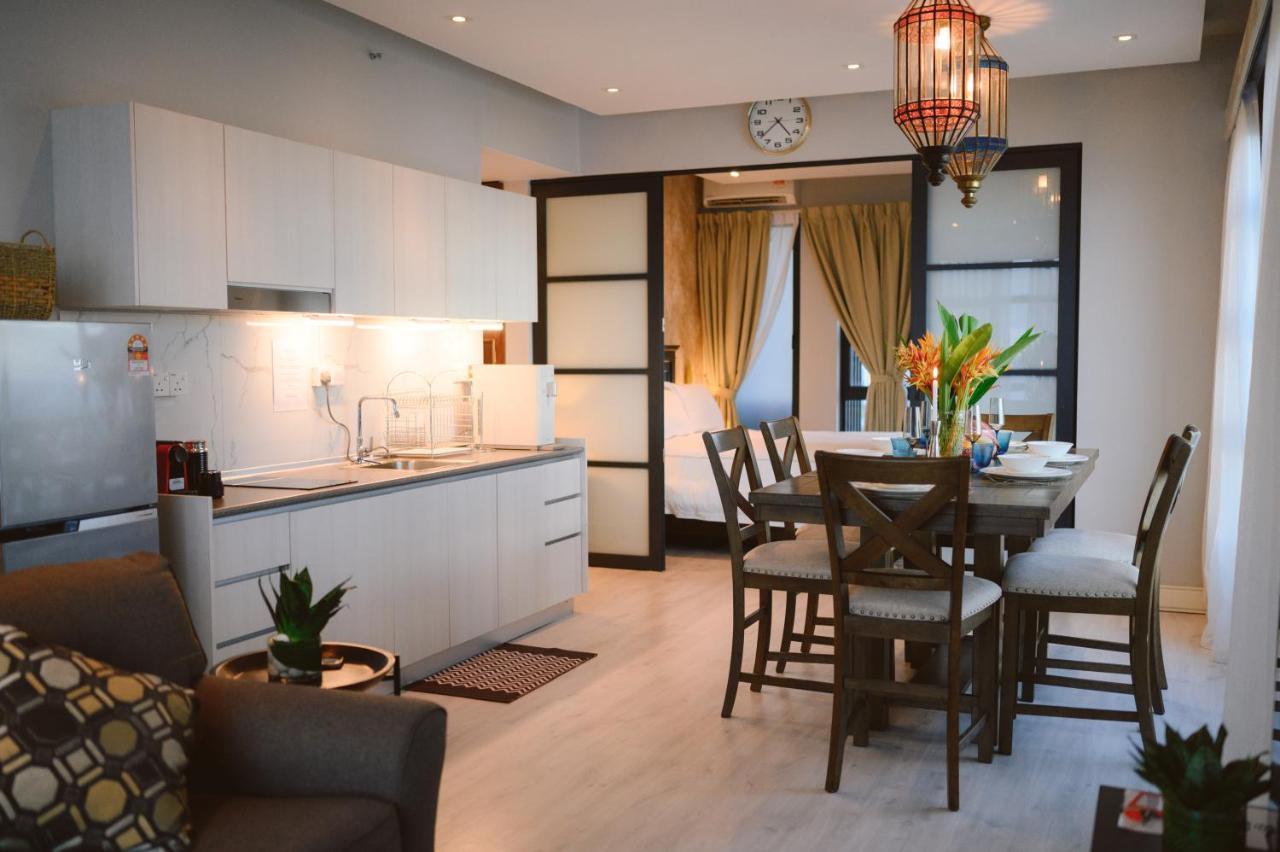 Petronella Suites Apartment @ Jesselton Quay Kota Kinabalu Ngoại thất bức ảnh