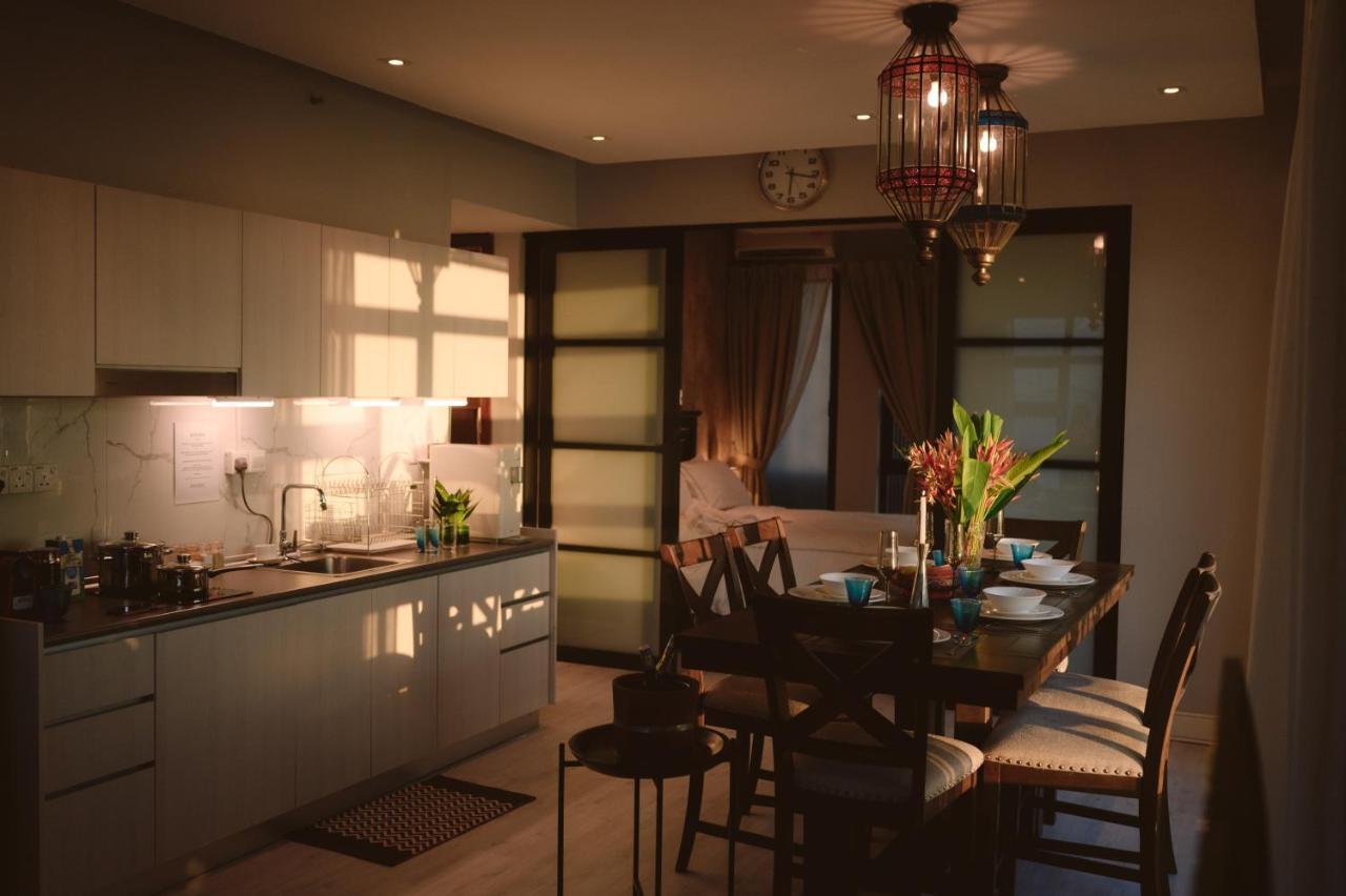 Petronella Suites Apartment @ Jesselton Quay Kota Kinabalu Ngoại thất bức ảnh