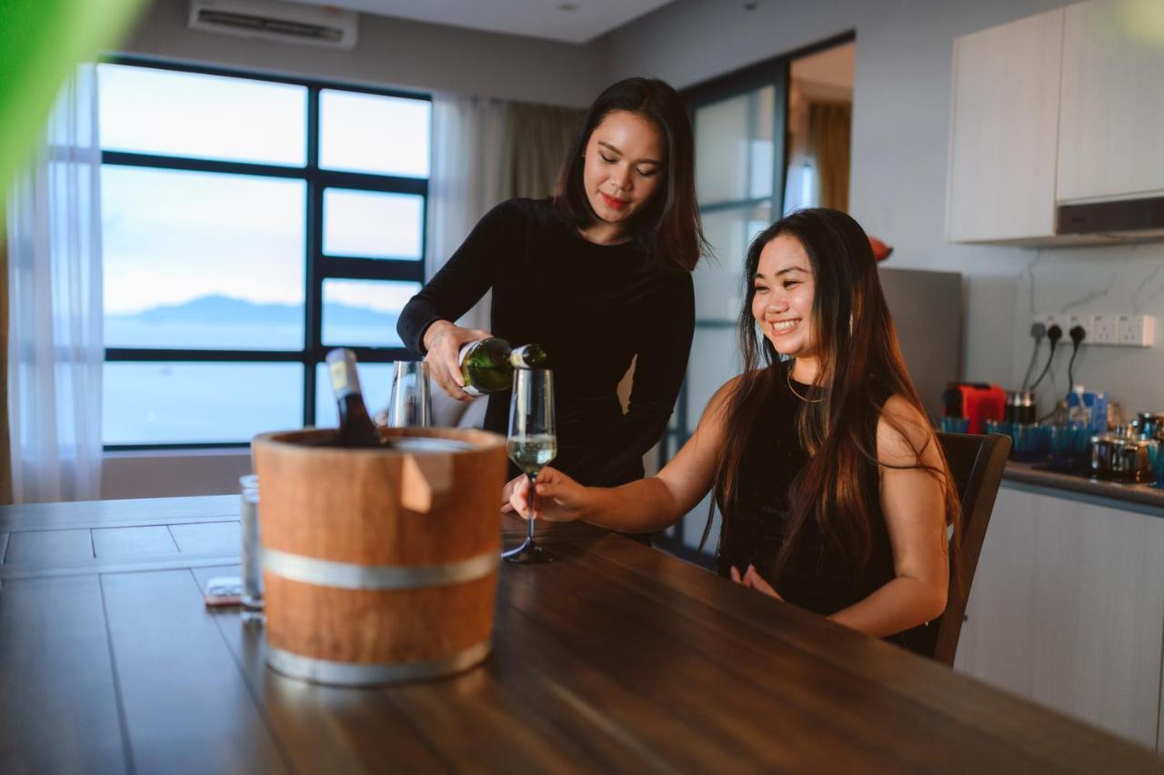 Petronella Suites Apartment @ Jesselton Quay Kota Kinabalu Ngoại thất bức ảnh