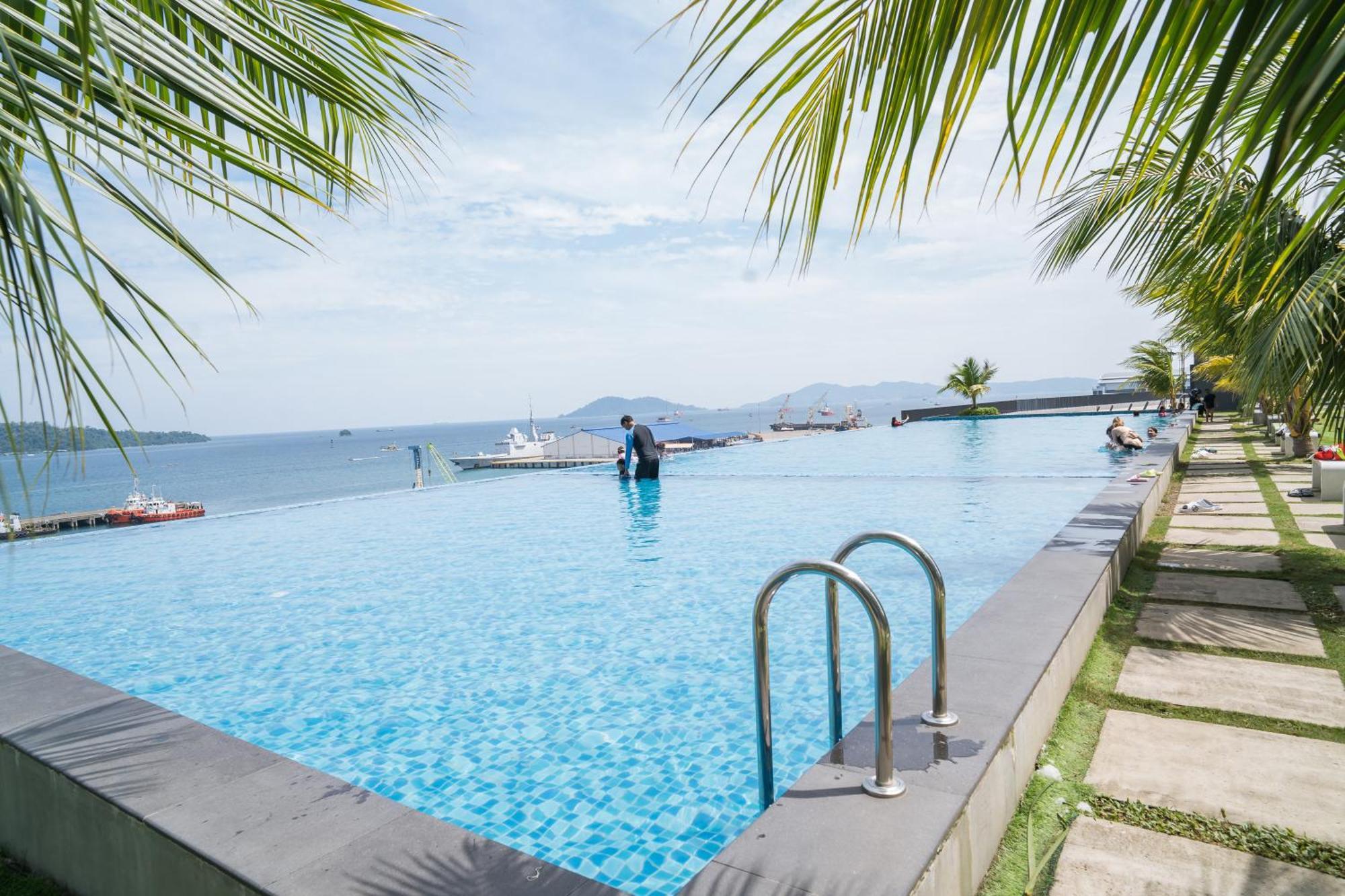 Petronella Suites Apartment @ Jesselton Quay Kota Kinabalu Ngoại thất bức ảnh